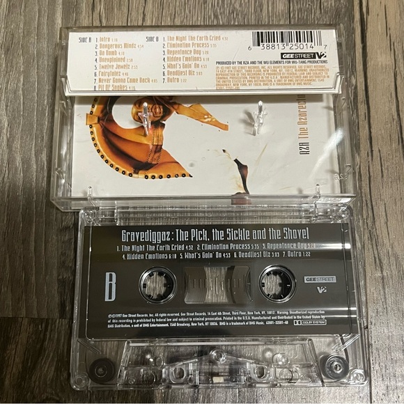 Gravediggaz The Pick The Sickle and The Shovel CASSETTE Tape - Picture 2 of 5